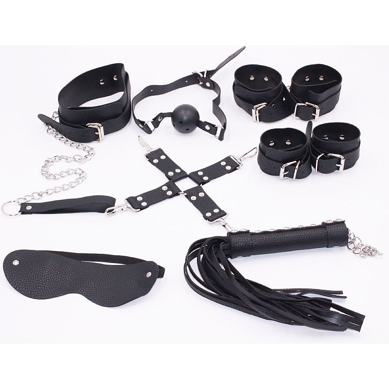 Kit Bondage Preto 7 Peças - Algema, Chicote e Mordaça - Imagem 2